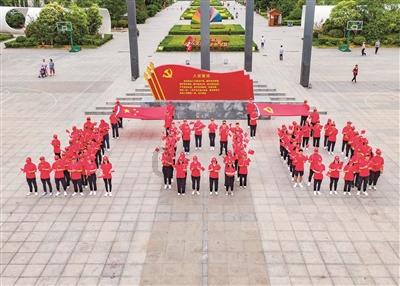 老外怎么看长城？争议集中在造价、作用、建造和死亡人数